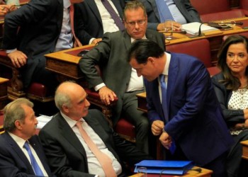 Η ΝΔ σε πορεία κρίησης και βαθύτερου διχασμού