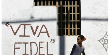 Ζωντανή η επανάσταση στην Κούβα παρά  τις ταλαντεύσεις