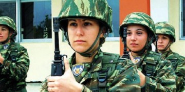 Δίκτυο Σπάρτακος: Τι δουλειά έχουν οι γυναίκες σε αυτό τον στρατό;
