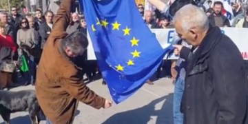 ΣΥΡΙΖΑ: Ο πρωταθλητής στο ξεκλήρισμα!