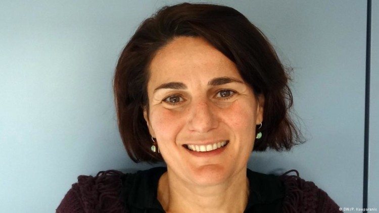 Όλοι Μαζί δίπλα στους πρόσφυγες – Έφη Λατσούδη, «ΧΩΡΙΟ ΤΟΥ ΟΛΟΙ ΜΑΖΙ»