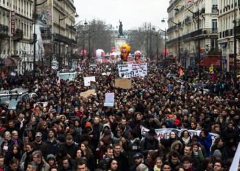 Μαζικό «όχι» των Γάλλων  στις αντεργατικές αλλαγές