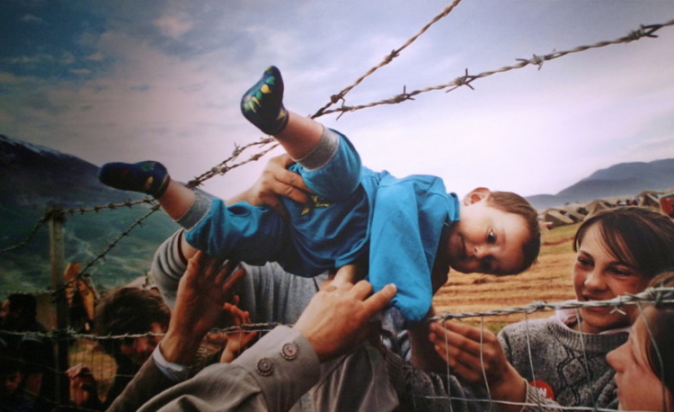 Μαχητικά στο πλευρό των προσφύγων, ενάντια στην πολιτική κυβέρνησης – ΕΕ