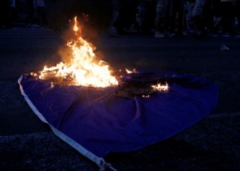Θέμα: Ενισχύονται οι λόγοι εξόδου από τη ΕΕ