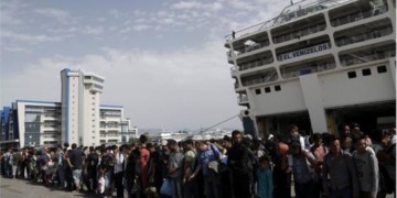 Υπαίθρια φυλακή θέλουν το λιμάνι;