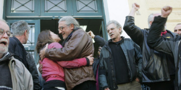 Παύλος Αντωνόπουλος: Παλλαϊκός ξεσηκωμός,  αριστερή αντιπολίτευση