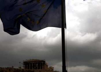 Συρρίκνωση εθνικής κυριαρχίας και αστικής δημοκρατίας