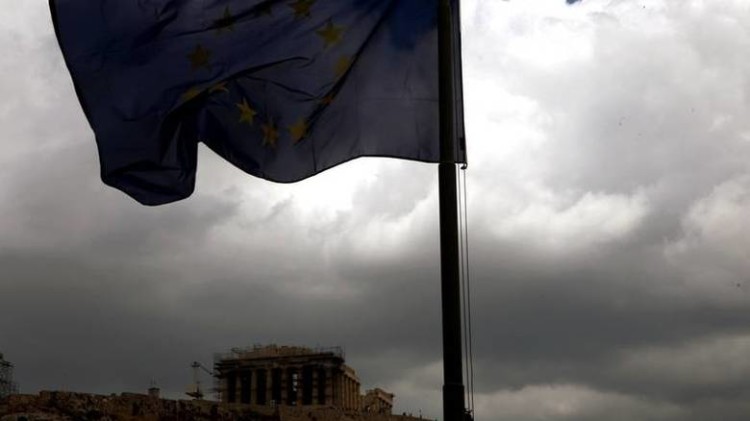 Συρρίκνωση εθνικής κυριαρχίας και αστικής δημοκρατίας