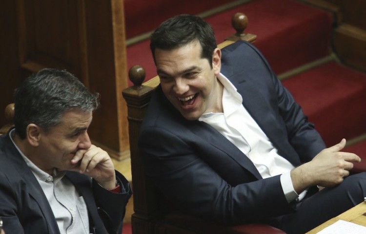 Τα πρώτα 99 χρόνια είναι δύσκολα…