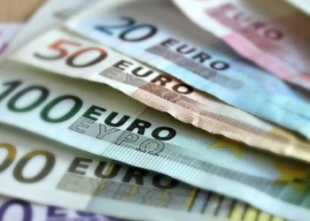 Δεν “κόβονται” τα χρέη προς τη Μιχαλού