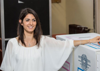 Νίκη πέντε αστέρων στις ιταλικές εκλογές