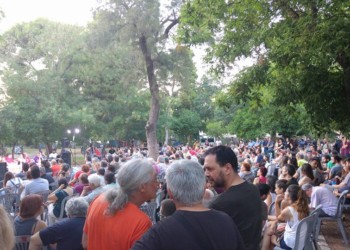 Μαζική η ιδρυτική συνέλευση της «ΔιΕΕξοδος» για αποδέσμευση από την ΕΕ