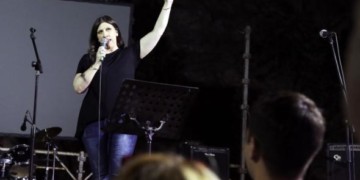 Πλεύση σε θολά νερά