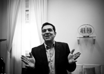 Ο Τσίπρας βαφτίζει τη δεξιά πολιτική του αριστερή