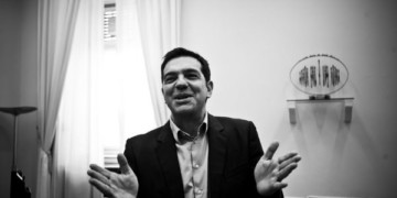 Ο Τσίπρας βαφτίζει τη δεξιά πολιτική του αριστερή