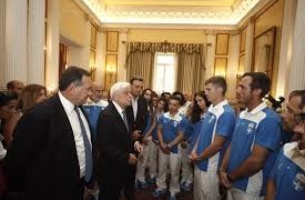 Μια αδηφάγος βιομηχανία