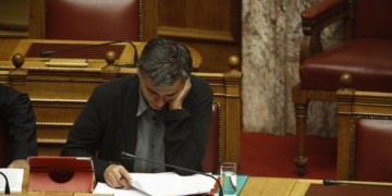 Ένας προϋπολογισμός που θα ζήλευαν Σαμαράς και Παπανδρέου