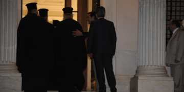 Βγες αριστεριστή σατανά!…