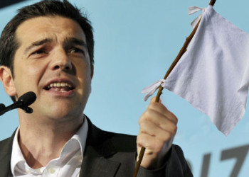 Ο Τσίπρας παραδόθηκε