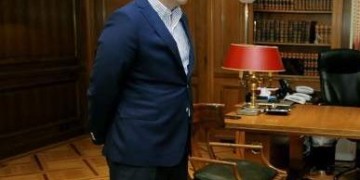 Ακόμη δεξιότερα ο Τσίπρας!