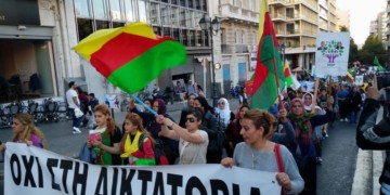 Ο Ερντογάν θέλει να «αποκεφαλίσει» το HDP