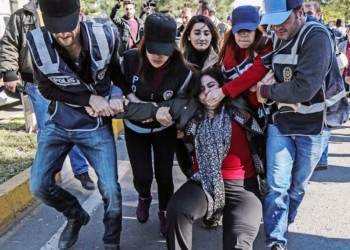 Ένοχη σιωπή από Κοτζιά