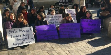 Τα δέντρα του γυναικείου κινήματος γέμισαν καρπούς