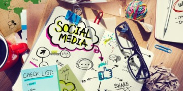 Πολιτική οικονομία των σύγχρονων ΜΜΕ