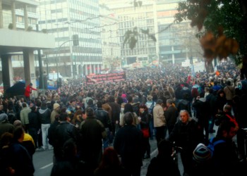 Η συγκλονιστική διαδήλωση και σύγκρουση της 12 Φλεβάρη 2012