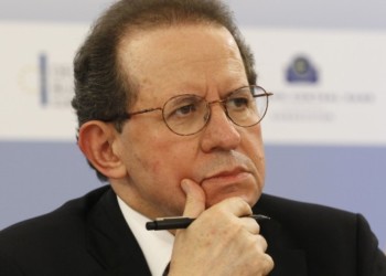 Ξανά το χέρι στις τσέπες για τις χρεοκοπημένες τράπεζες