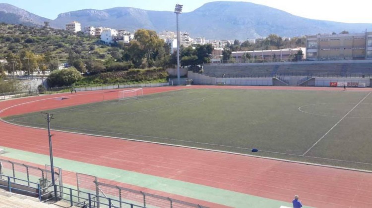 Γήπεδο Αργυρούπολης: Η δημοτική αρχή τρομοκρατεί