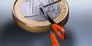 Ρύθμιση χρεών για το κεφάλαιο, όχι για τον εργάτη