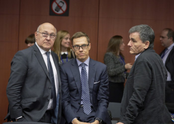 Το μέγεθος της υποχώρησης διαπραγματεύεται ο Τσίπρας