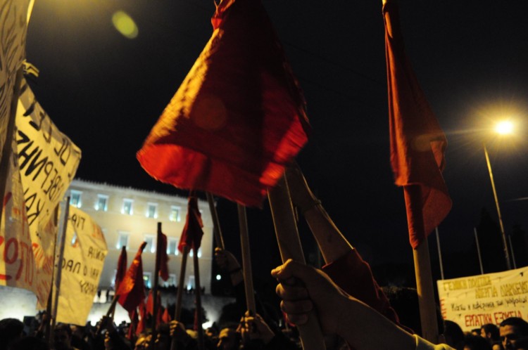 Η κυβέρνηση έχει πια κοινωνική αντιπολίτευση