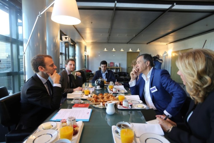 Το ΠΑΣΟΚ και ο Μακρόν…