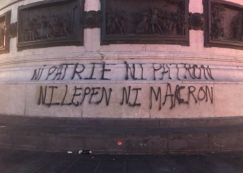 «Εμπρός!» για σύγκρουση με τον Μακρόν