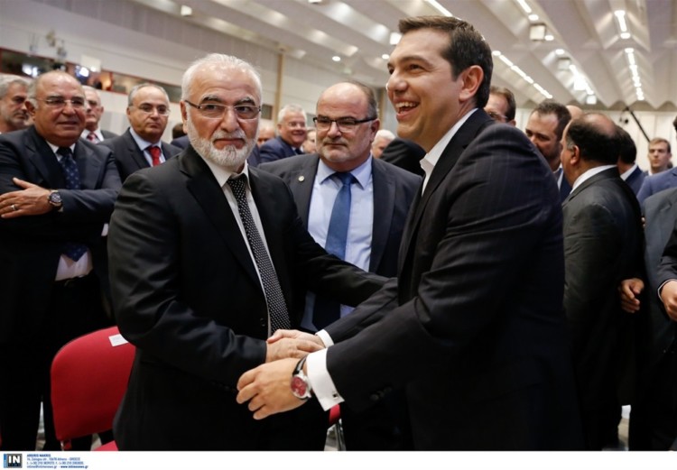 Ιβάν Σαββίδης: Η ελληνική εκδοχή «μπερλουσκονικής» διαπλοκής