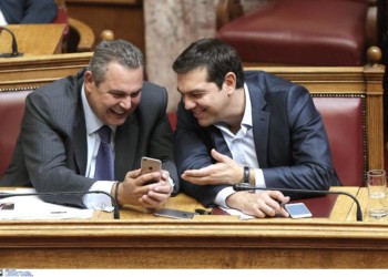 ΣΥΡΙΖΑ-ΑΝΕΛ: Μόνοι στο μνημονιακό σαρβάιβορ