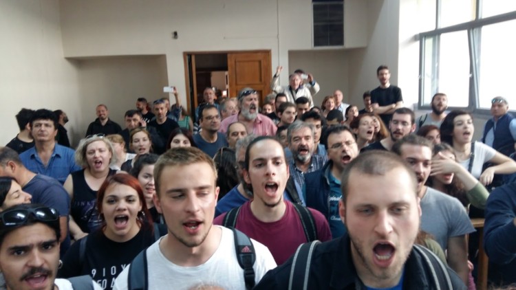 Οι ηλεκτρονικοί πλειστηριασμοί δεν θα περάσουν!