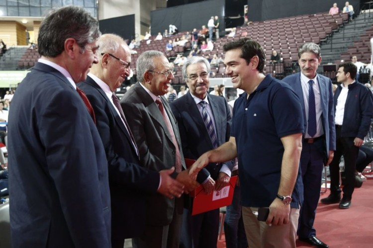 Κουράγιο, 43 χρόνια μείνανε…