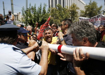 Δρόμο ανατροπής ανοίγουν οι εργαζόμενοι στους ΟΤΑ