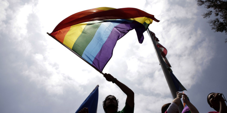 Η Ελντοράντο έφυγε, το ροζ πλυντήριο μένει