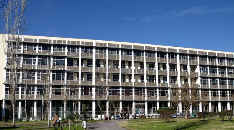 “Πολιορκητικός κριός” κατά ασύλου