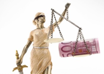 Υποκρισία και μόνον η αναφορά στη λέξη «Δικαιοσύνη»