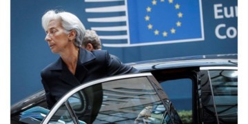 Ξεμπροστιάστηκε το παραμύθι περί «ανάπτυξης» και «εξόδου στις αγορές»