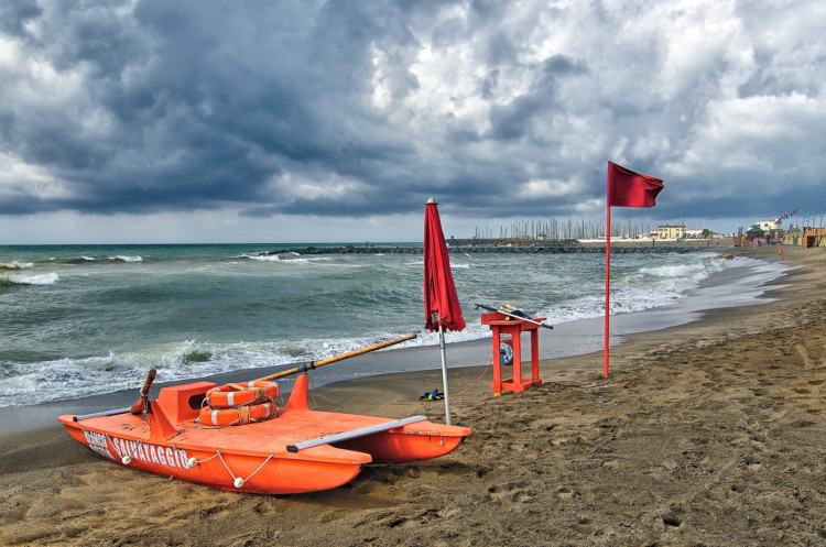 Πατώντας σε δυό ηπείρους