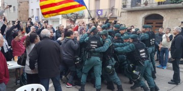 Η Καταλονία απέναντι στο σύγχρονο φρανκισμό