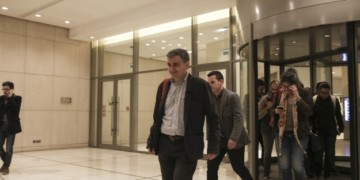 Ετοιμάζουν Σοκ και Δέος για το εργατικό κίνημα