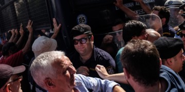 «Να προασπίσουμε και να αποκαταστήσουμε  τις συντάξεις των εργαζομένων»