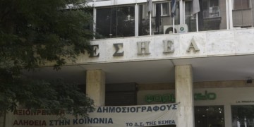 Πίσω από τις κάμερες 12.11
